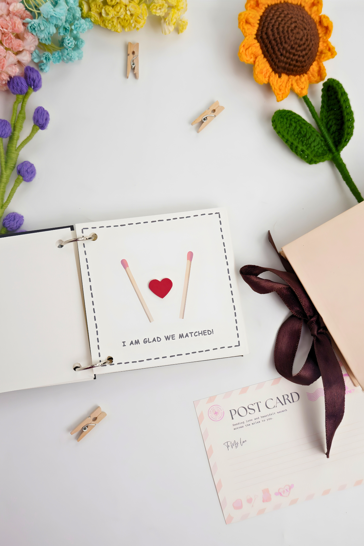 Cute Couple Book (10 pages)
