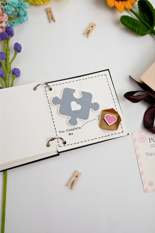 Cute Couple Book (10 pages)